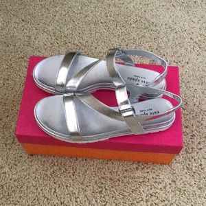 Kate Spade McKee sport sandal. Silver SZ 8